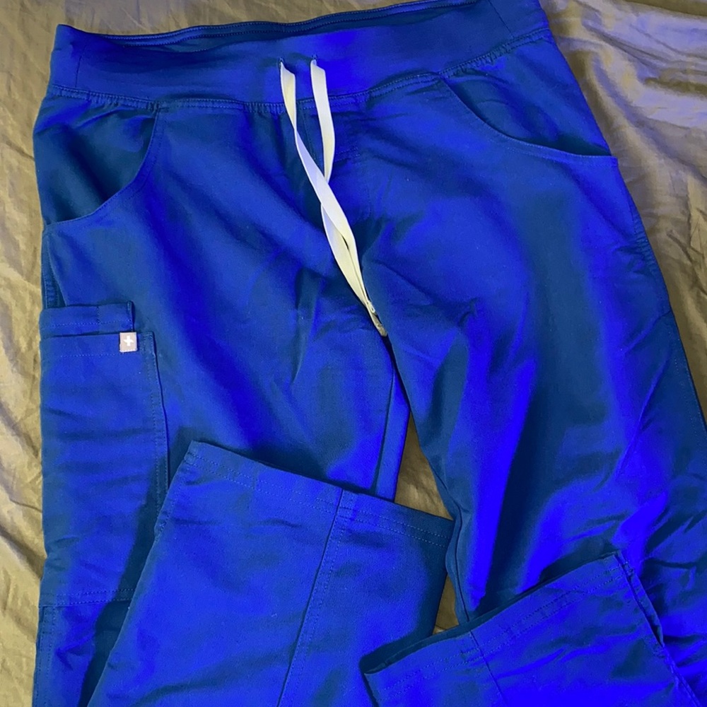 Kade Figs scrub pants